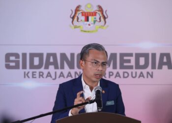 FAHMI Fadzil dalam sidang akhbar pasca Mesyuarat Kabinet di Kementerian Komunikasi dan Digital, Putrajaya. - UTUSAN/FAISOL MUSTAFA