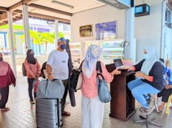 Pelancong Ke Pangkor Makin Bertambah Utusan Digital