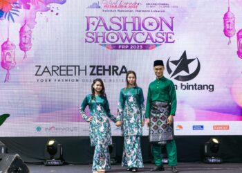 PERSEMBAHAN fesyen menampilkan jenama vendor pakaian tempatan sempena FRP 2023 di Anjung Syawal, Presint 3, Putrajaya.