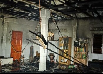 KEADAAN bangunan yang menempatkan asrama dan pejabat Maahad Tahfiz Al-Quran Wadin yang 40 peratus terbakar di Lepar, Pekan, Pahang.