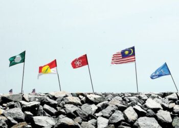 PARTI politik yang bertanding pada PRN Johor seharusnya memfokuskan kepada perancangan mereka untuk masa depan negeri dan rakyatnya. – UTUSAN/RASUL AZLI SAMAD