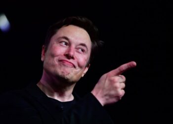 ELON Musk selesai mengambil alih Twitter pada nilai AS$44 bilion. - AFP