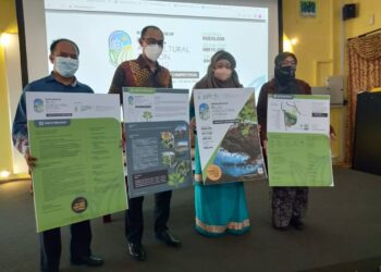 DR. NORLELA Ariffin (dua dari kanan)  pada Mesyuarat Kawasan Pembangunan Pertanian Bersepadu (IADA) Pulau Pinang bersama Jawatankuasa Pesta Padi Antarabangsa Pulau Pinang 4.0, Institut Landskap Arkitek dan Persatuan Arkitek Malaysia di IADA, Butterworth, Pulau Pinang.
