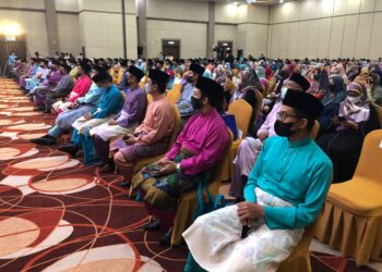 ANTARA tetamu yang hadir ke Sambutan Maal Hijrah Peringkat Negeri Kedah di sebuah hotel di Alor Setar, Kedah, hari ini. - UTUSAN/SHAHIR NOORDIN