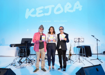 (dari kiri) U-Wei Saari, Maria M dan Amy Search pada pelancaran buku Kejora baru-baru ini.