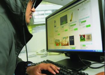 Kementerian Komunikasi menegaskan bahawa pihaknya tidak pernah mengeluarkan sebarang kenyataan berkaitan peraturan komunikasi baharu bagi panggilan dan teks WhatsApp.
