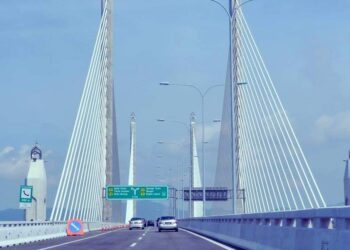 PARA pengguna semua kelas kenderaan yang menggunakan JSAHMS atau juga dikenali Jambatan Kedua Pulau Pinang akan menikmati diskaun tol sebanyak 30 peratus sempena sambutan Hari Raya Aidilfitri ini.