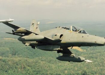 MODEL pesawat BAE Hawk Mk 208 yang digunakan Tentera Udara Diraja Malaysia. – FOTO/IHSAN MEDIA SOSIAL