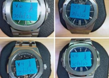 ANTARA barangan mewah yang digunakan seorang lelaki untuk menipu mangsa bagi membuat pembayaran melibatkan kerugian bernilai RM20 juta. - FOTO/IHSAN POLIS