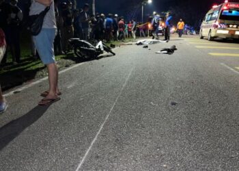 MAYAT mangsa kemalangan jalan raya membabitkan tiga remaja di Jalan Delima, Taman Kota Masai, Pasir Gudang, di sini.