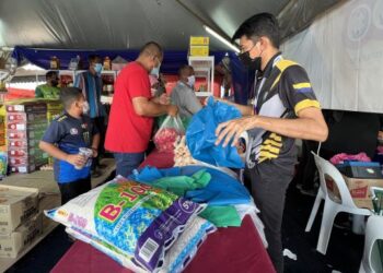 PROGRAM Jualan Murah Keluarga Malaysia (JMKM) diperluas ke semua 600 DUN seluruh negara dan 13 Parlimen di Wilayah Persekutuan bagi tempoh 15 Ogos sehingga 31 Disember depan.