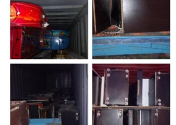 SEBAHAGIAN daripada 363 mesin simulator untuk kegiatan perjudian yang bernilai RM5.45 juta dirampas dalam Op Kontraban di Klang, Selangor, semalam.