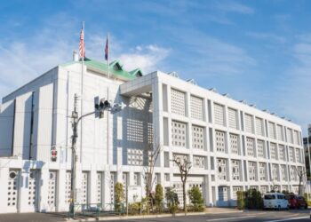 KEDUTAAN Malaysia di Tokyo diarahkan berkomunikasi rapat dengan Kementerian Luar Jepun berhubung isu ancaman pengganas Asia Tenggara. 
– Ihsan Wisma Putra