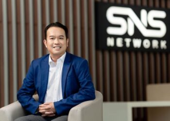 KELVIN telah mengasaskan SNS Network bersama rakan-rakan sejak 1998 dengan tujuan untuk mentransformasikan teknologi digital dalam TVET di Malaysia.