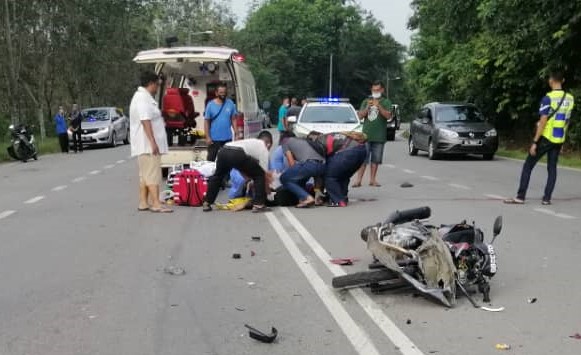 Penunggang motosikal maut kemalangan - Utusan Malaysia