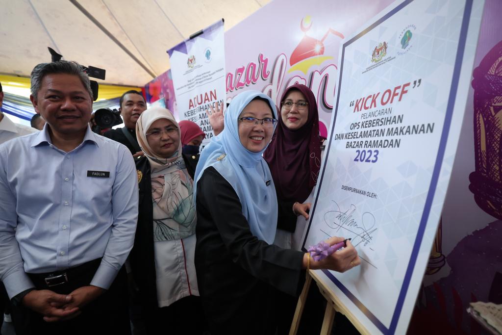 Imbas kod QR salur aduan kebersihan makanan di bazar Ramadan