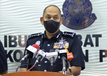 MIOR Faridalathrash Wahid dalam sidang akhbar di IPK Perak di Ipoh, Perak, hari ini. - UTUSAN/ZULFACHRI ZULKIFLI