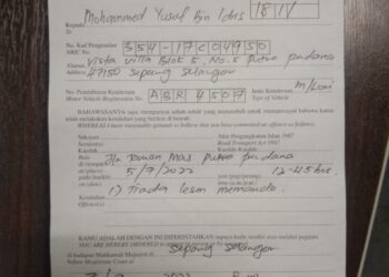 SURAT saman yang dikeluarkan kepada pemandu lori warga asing di Sepang, Selangor. - IHSAN IPD SEPANG