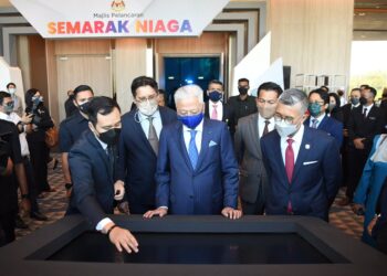 ISMAIL Sabri Yaakob semasa majlis pelancaran Semarak Niaga Keluarga Malaysia hari ini.