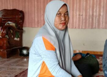 NURUL Dahyatul Fazlinda Mat Haizan menghadapi masalah kesukaran bernafas selepas kejadian disimbah asid oleh ayah kandung di Kampung Sekayu, Hulu Terengganu.