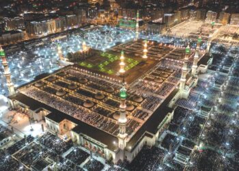 Perkuburan al-Baqi’ yang terletak bersebelahan Masjid Nabawi turut menempatkan makam Saidina Uthman al-Affan yang dibunuh oleh golongan pemberontak pada tahun 35 Hijrah.