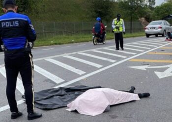 SEORANG pengawal keselamatan maut dalam kemalangan di Jalan Sungai Gadut berhampiran SDAR di Seremban, Negeri Sembilan, hari ini.