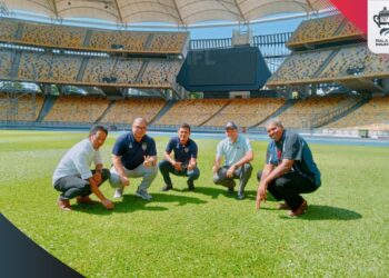 STADIUM Nasional Bukit Jalil bersedia menerima 80,000 penonton untuk final Piala FA.