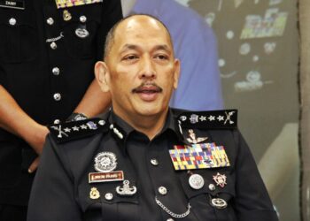 MIOR FARIDALATRASH WAHID