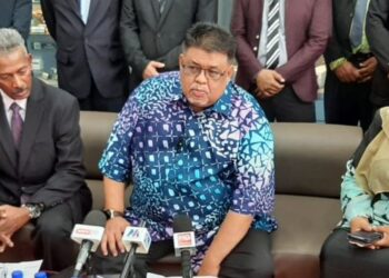 AB. RAUF Yusoh mengadakan sidang akhbar berkenaan Kejuaraan Pencak Silat Dunia Edisi Ke-19 di Tangga Batu, Melaka. - FOTO/AMRAN MULUP