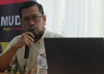 NOOR FADZLI SHAH