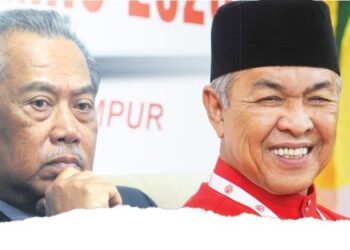 Muhyiddin Yasssin (kiri) dan Ahmad Zahid Hamidi