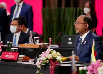 ZAMBRY Abd. Kadir ketika menyertai Sesi Pemukiman Menteri Luar ASEAN di Sekretariat ASEAN di Jakarta, Indonesia.