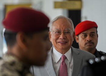 NAJIB TUN RAZAK