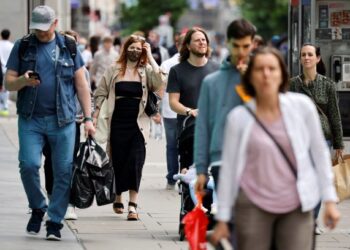 NOROVIRUS dijangka jadi pandemik di Britain seawal bulan depan. - AGENSI