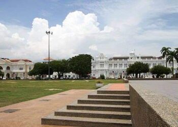 PERADABAN mencadangkan tugu bertulis sejarah Padang Kota Lama  di Georgetown, Pulau Pinang yang menjadi antara lokasi penting dalam sejarah kemerdekaan negara.