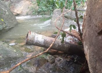 PERBADANAN Bekalan Air Pulau Pinang Sdn Bhd (PBAPP) menggerakkan pasukan untuk membaiki dua saluran paip air mentah yang pecah di muka sauk air Titi Kerawang, Balik Pulau, Pulau Pinang mulai hari ini.