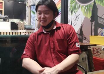 SEPANJANG lima tahun menetap di Pantai Timur, Jang Roma mengakui jatuh cinta dengan budu.
