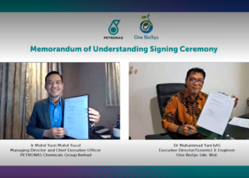 PETRONAS Chemicals memeterai perjanjian dengan KDEBWM, One Biosys bagi pembekalan sisa plastik dari tapak pelupusan sampah serta penilaian potensi kerjasama untuk membina kemudahan pengasingan sisa di Malaysia secara maya, semalam.