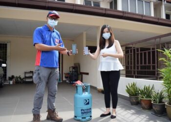 Gas memasak LPG Petron Gasul menyediakan perkhidmatan penghantaran  terus ke rumah dan boleh dibayar menggunakan aplikasi e-dompet.