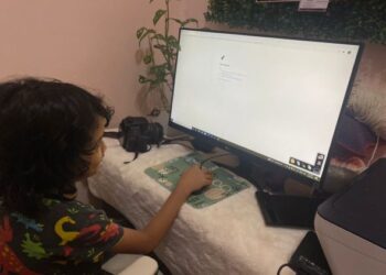 KETIADAAN capaian internet menyukarkam pelajar SK LKTP Lepar Utara 8 mendapatkan pengajian sekiranya PdPR dilakukan ketika pembukaan sekolah tidak lama lagi.