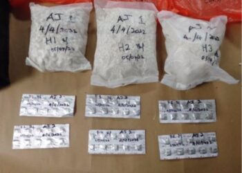 DADAH jenis Heroin dan Erimin yang dianggarkan bernilai RM18,151 berjaya dirampas dalam serbuan dilakukan Jabatan Siasatan Jenayah Narkotik (JSJN) Pahang, di Temerloh, Isnin lalu. - FOTO/IHSAN POLIS PAHANG