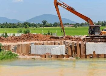 AHLI Panel Penyemak Bebas diberi masa tiga bulan untuk memuktamadkan dapatan mereka bagi mengenal pasti faktor berlakunya krisis bekalan air di Pulau Pinang pada 6 Julai lalu.