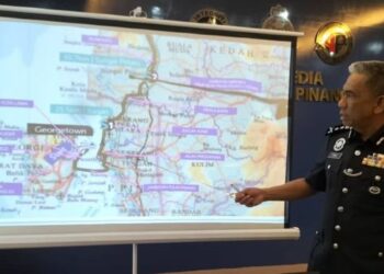 FISOL Salleh dalam sidang akhbar mengenai penutupan jalan di beberapa kawasan di Pulau Pinang bagi Jelajah Le Tour De Langkawi (LTDL) 2022 peringkat keenam di IPK Pulau Pinang, George Town hari ini.