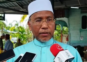 IDRIS AHMAD