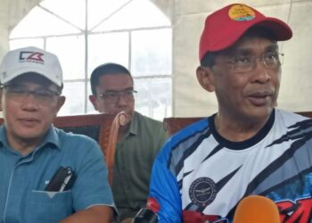 TAKIYUDDIN Hassan dalam sidang akhbar pada Program Mesra Rakyat Keluarga Malaysia (Zon Tengah) KeTSA di Trong dekat Bukit Gantang, Perak, hari ini. - FOTO/WAT KAMAL ABAS