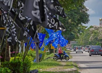 PRN Johor dilihat jalan keluar daripada kemelut politik dan ekonomi Johor. - FOTO/FARIZ RUSADIO
