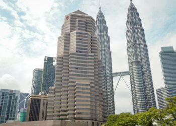 Menara Public Bank di Jalan Ampang. - UTUSA/FARIZ RUSADIO