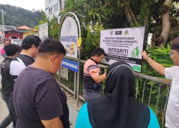 PROGRAM Pembangunan Integriti Bersama Komuniti (CIB) adalah pendekatan baharu berteraskan konteks tempatan bagi meningkatkan budaya dan amalan integriti. – FB IIM