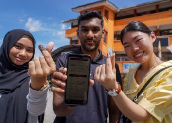PERSOALAN matang atau tidaknya pertimbangan anak muda dalam membuat pilihan ketika mengundi ialah perkara yang sangat subjektif. – GAMBAR HIASAN/SHIDDIEQIIN ZON