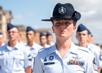 ANGKATAN Angkasa Amerika Syarikat (USSF) yang ditubuhkan pada 2019 lebih memberi tumpuan bagi meningkat pengetahuan mengenai teknologi angkasa lepas kepada kadet baharu. – TWITTER USSF